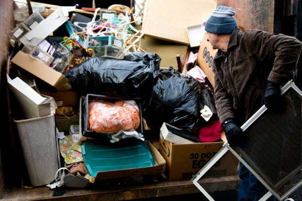 Best Yard Waste Removal  in Kingman, KS